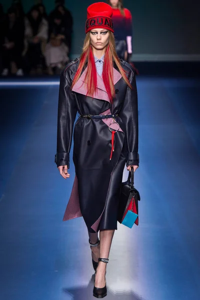 Look 22